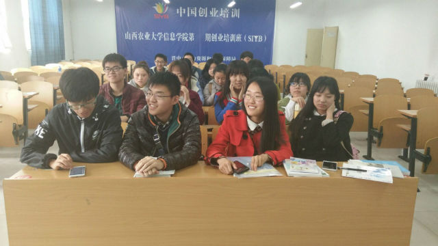 【完满班级】无悔我青葱岁月 承大美五四精神