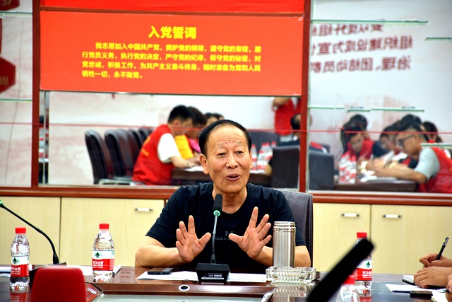 【三下乡】立青年鸿鹄之志 探留义改革之举——淬炼商学院青年益行国情观察实践团