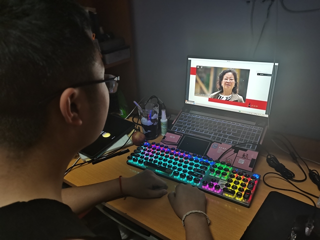 【完满班级】紧跟步伐 一路花开——智能工程学院四月完满班级活动（七）