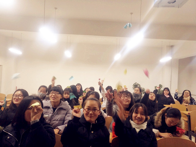 【完满班级】乐享生活 创享青春——外国语言文学系举办12月完满班级活动