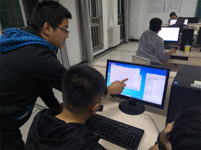 【社团快讯】创意成图 锐意建模——成图建模社第一次建模会成功举办
