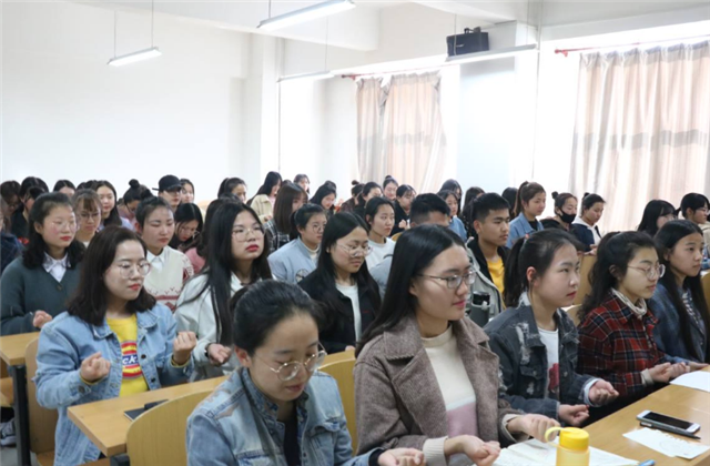名为“沟通”的心灵之桥——外语系第89期学长计划之“莘莘学子筑辉煌 教师导航你我行”