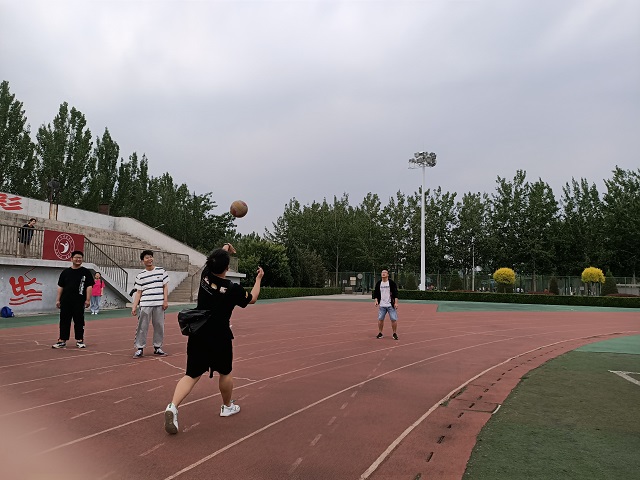 【完满班级】挥洒青春活力 演绎健美人生——食品与环境学院动医1902班完满班级活动