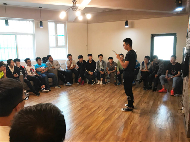 【完满班级】书院行 班级情 ——信工系软件1701班举办完满班级活动