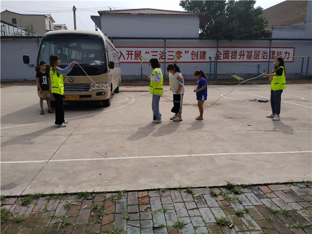 【暑期社会实践】淬炼学子暑期社会实践：用青春温暖留守儿童