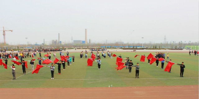 【运动会特辑】信院暮晨间的你们 全力以赴只为最好