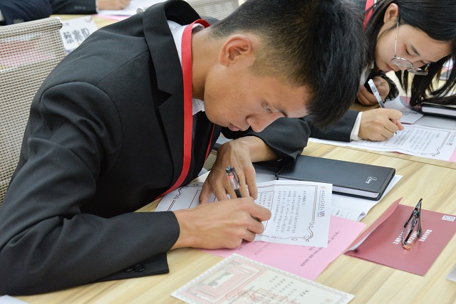 我校“青马工程”完满教育学生骨干培养计划第十期培训开班典礼隆重举办