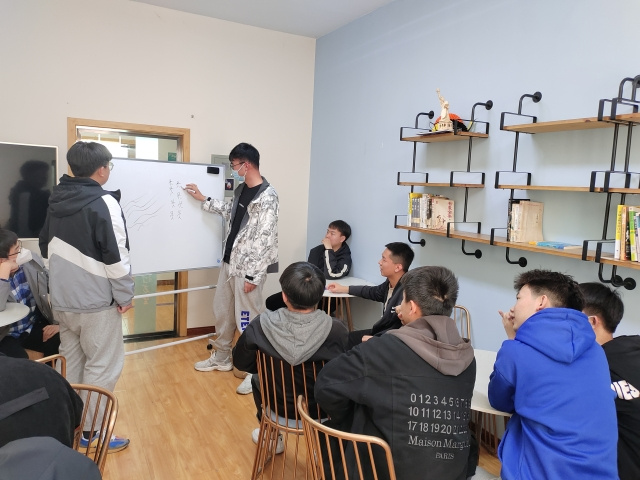 【完满团支部】你比我猜 默契无限——淬炼·国际商学院审计2101班完满团支部活动