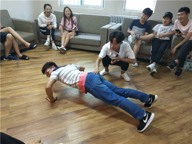 【完满班级】情浓端午 粽香快乐之分享会——大数据学院、信息工程学院开展完满班级活动