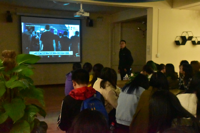 【辅导员说完满】放平心态 笑对人生——经济与管理学院辅导员说完满之“从‘十三冠之心’看人生百态