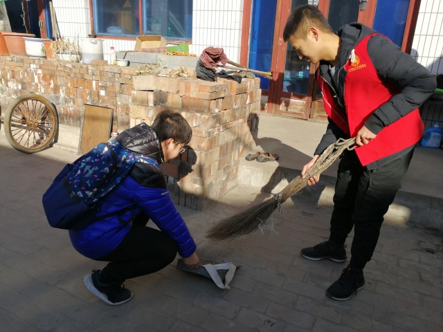 【完满班级】益行暖人心 温情递万家——环科系资环1601班举办暖心之行完满班级活动