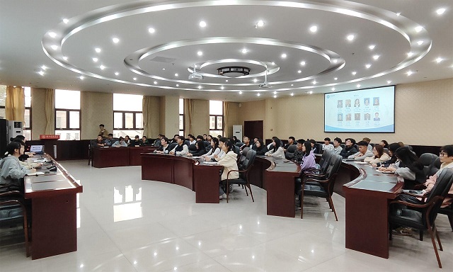 倾听“新”声 护航成长——大数据学院、信息工程学院2023级新生座谈会