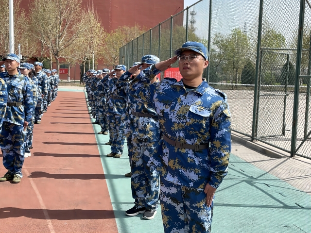 以“挺膺”之姿 赴军训之约