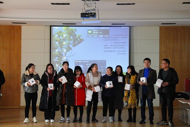 品人间百味 赏美酒芳香——食品与环境学院第五届“蒸馏吧 水果们”食品酿酒大赛