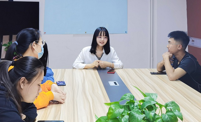 【毕业季】从小透明到双Offer 你的大学生活也可以很有Young！——第1期Talking 毕业时