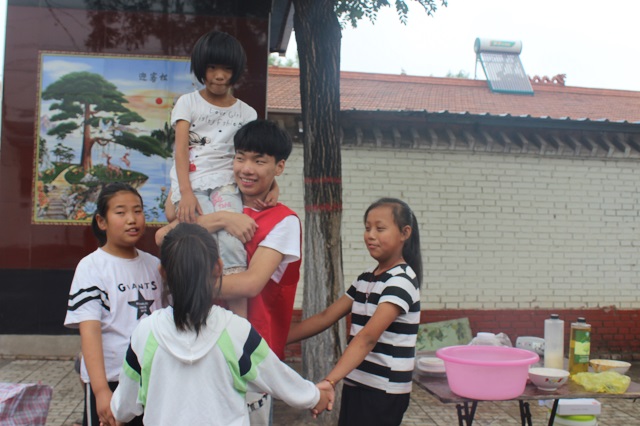 保酵护环倡环保 青年力行让青山更青——远景学院“青春心向党 建功新时代专项志愿服务队”三下乡之行