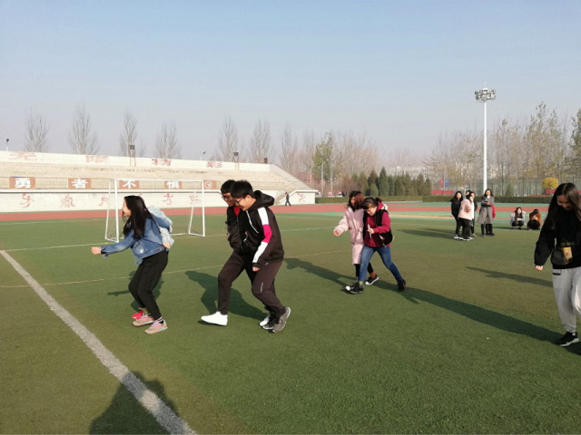 【完满班级】踮起脚尖 拥抱更明媚的阳光——经济与管理学院十一月完满班级活动纪实（三）