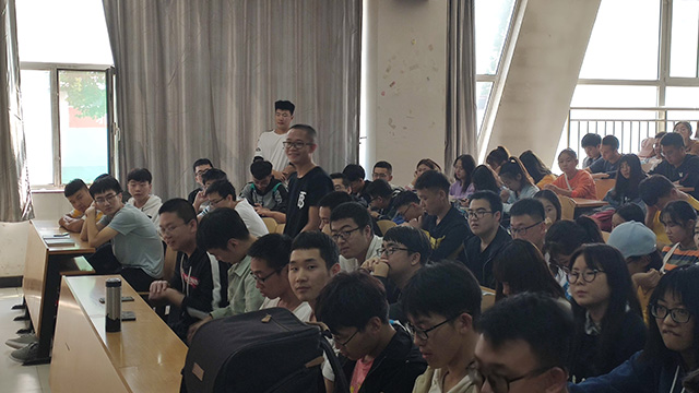 【辅导员说完满】坚定理想信念 筑牢思想之基——大数据学院、信息工程学院爱国主题班会