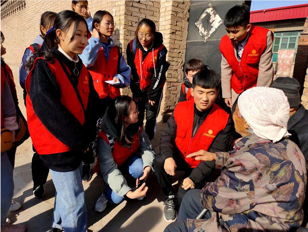 淬炼商学院雷锋团支部：让志愿服务成为一种生活态度