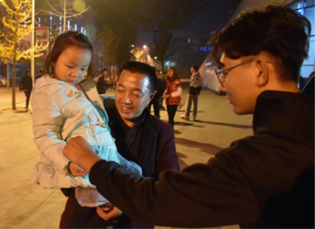 万圣节一起搞鬼一起嗨——信息工程系自律部举办第一届腾讯糖果节