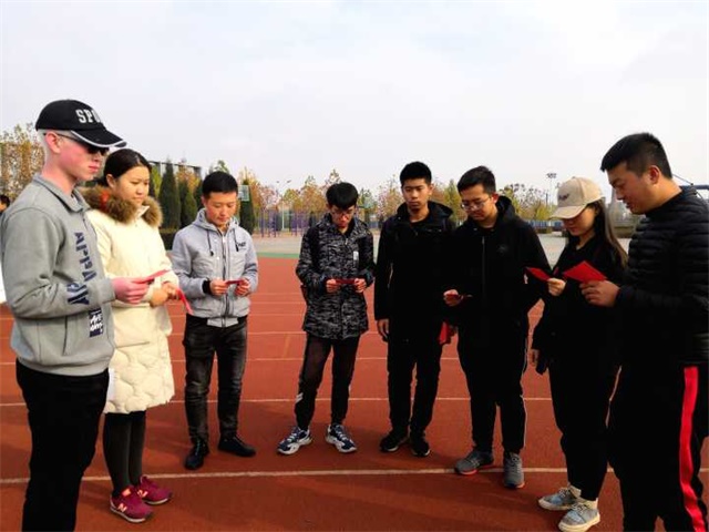 【完满班级】心贴心参与禁毒——软件工程1804班“善人博爱 一行千里”完满班级活动