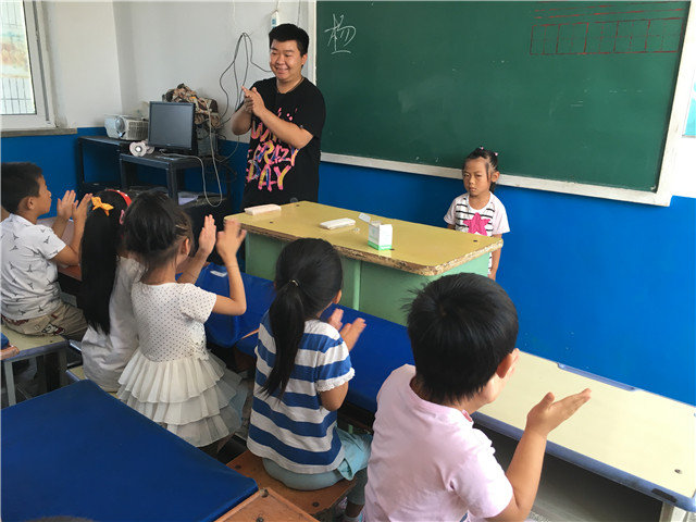【三下乡】长久的梦想 携手支教时光