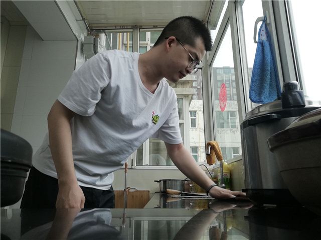 【完满班级】激起四射 关爱家庭——产品1701班完满班级活动