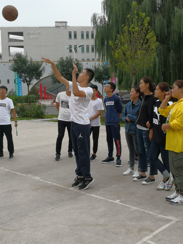 【完满班级】青春不散场 完满伴我行——经济与管理学院九月完满班级活动纪实（一）