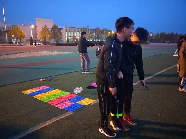 【完满班级】唤醒童年记忆 趣味活动——数媒1701班举办完满班级主题活动