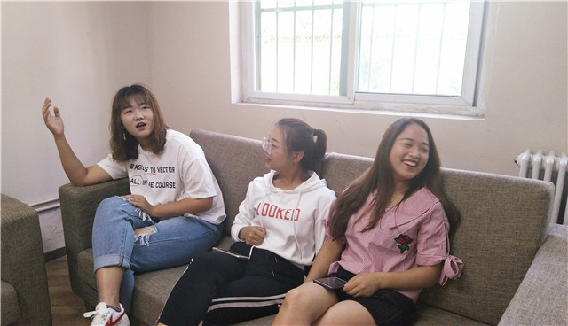 【完满班级】情浓端午 粽香快乐之分享会——大数据学院、信息工程学院开展完满班级活动