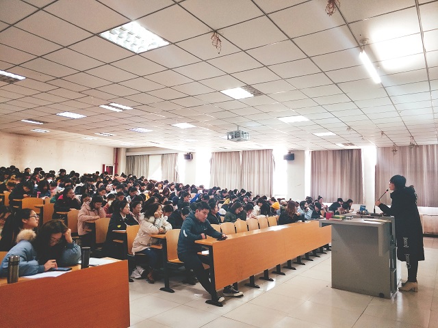 【辅导员说完满】FOM以准备好 你准备好了么——淬炼商学院辅导员说完满专题活动(二十三)