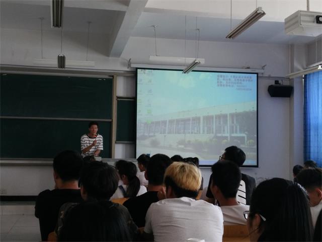 【完满班级】静守云卷云舒 静看灿若琼花——经济与管理学院十月完满班级活动纪实(一)