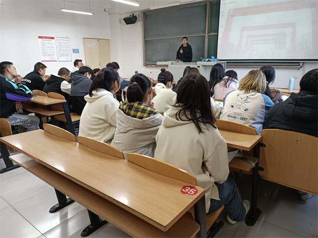 【完满班级】班徽设计大赛 ——智能工程学院通信2101班完满班级活动