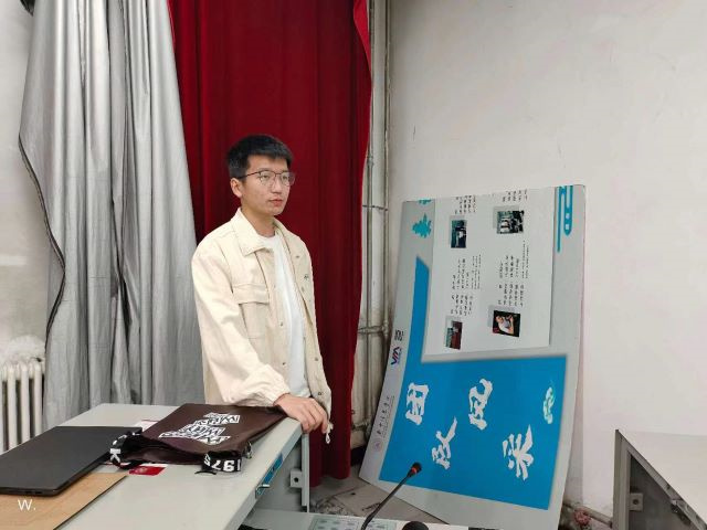 欣赏电影 感悟人生——大数据学院、信息工程学院计科2205班完满团支部活动
