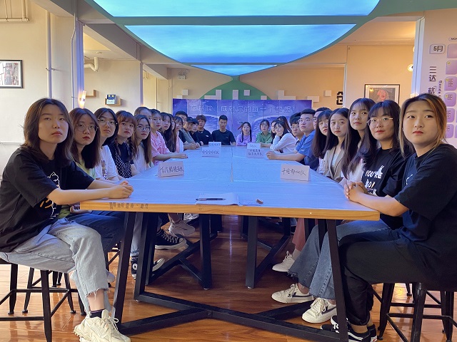 【完满班级】“艺”彩纷呈 精彩无限——淬炼商学院行管2001班完满班级活动