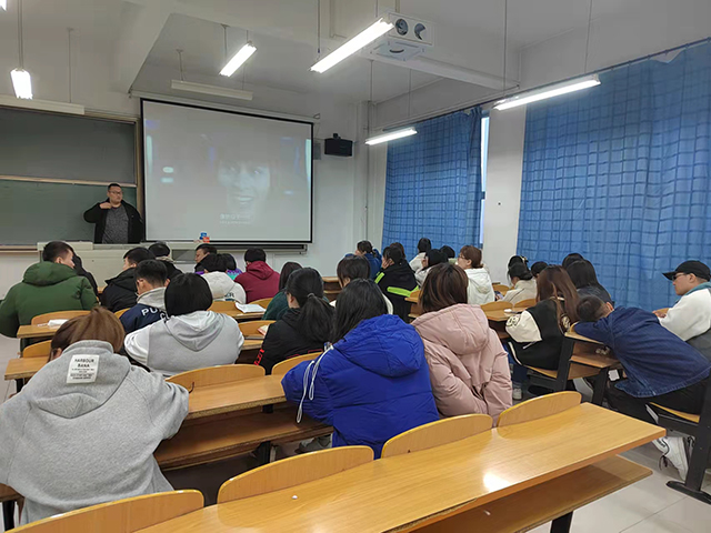 【完满班级】“艺术飞翔 共展乾坤” ——大数据学院、信息工程学院数字2104班完满班级活动