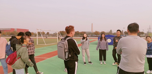 挥洒运动激情 尽展体育风采——记远景1902班完满班级活动成功举办