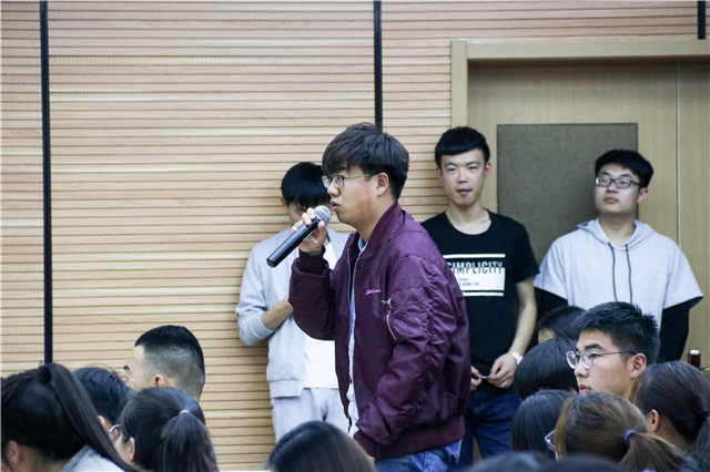 公益人物面对面第7期：大爱无疆 用声音讲述公益故事