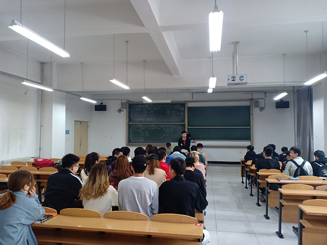 【完满班级】保护母亲河再行动主题宣讲活动——大数据学院、信息工程学院物联网工程1701班公益服务