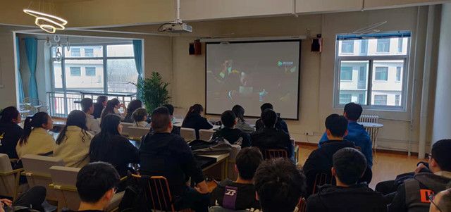 【完满班级】星星之火 可以燎原——食品与环境学院食安1803班爱国电影赏析