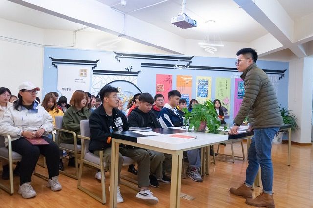 【1＋1＞2】请记住“善行100”中的那些完满故事——善行100之“益”起拍摄影大讲堂