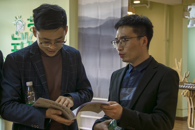 【1+1>2】传智播客刘松为“双院”学子解读大数据时代下的自我营销