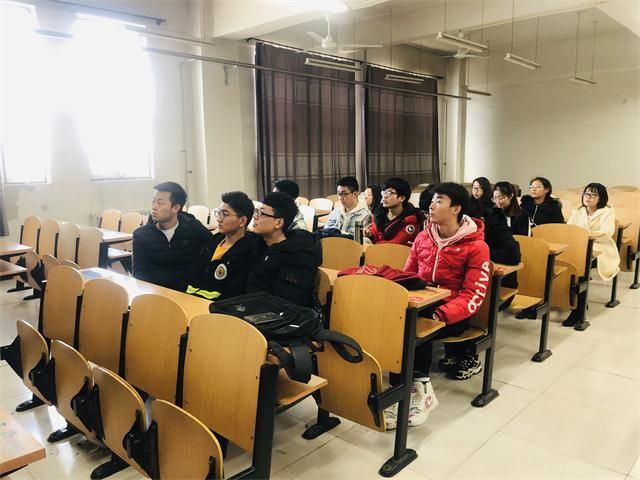 【完满班级】回首往事 展望未来——守护时光之2016级生技一班完满班级活动