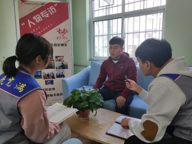 闪光的信院第227期:聆听“中国影响力青年艺术家”获得者王奕鑫的文学创作故事