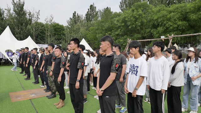 GO!一场说走就走的“拉练”——大数据学院、信息工程学院 太古科幻学院师生徒步活动