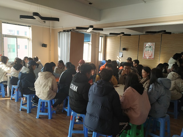 【完满班级】点燃青春激情 彰显棋牌魅力——淬炼商学院营销1802班完满班级活动