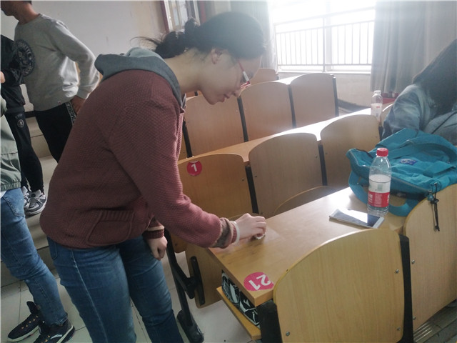 【完满班级】生命的意义——淬炼商学院四月完满班级主题活动（十九）