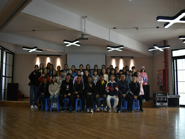 【完满班级】淬炼商学院10月完满班级主题活动回顾（六十六）