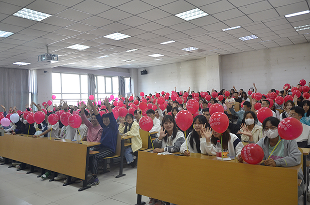 【辅导员说完满】复盘 凝聚 启航——淬炼·国际商学院2021级“辅导员说完满”专题活动