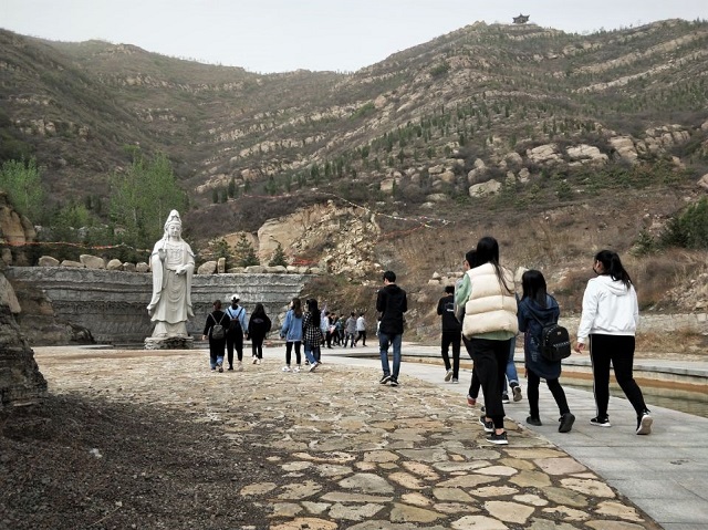 【完满班级】青春与你同在 美景与君共赏——环科系食品1701举办完满班级活动